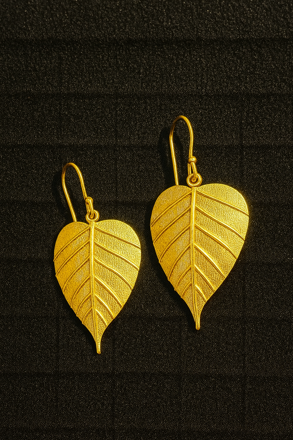 Brass Golden Leaf Drop Hooks
