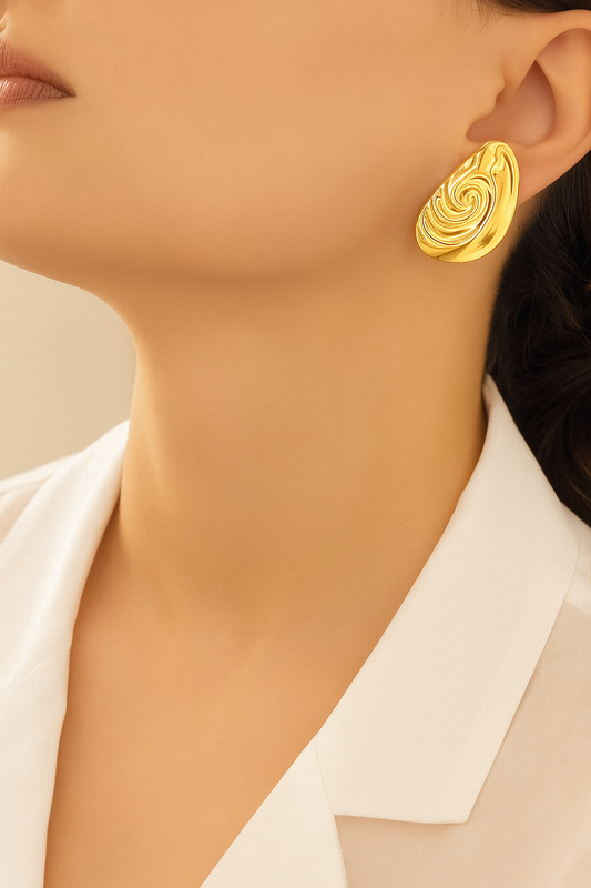 Champagne Swirl Studs