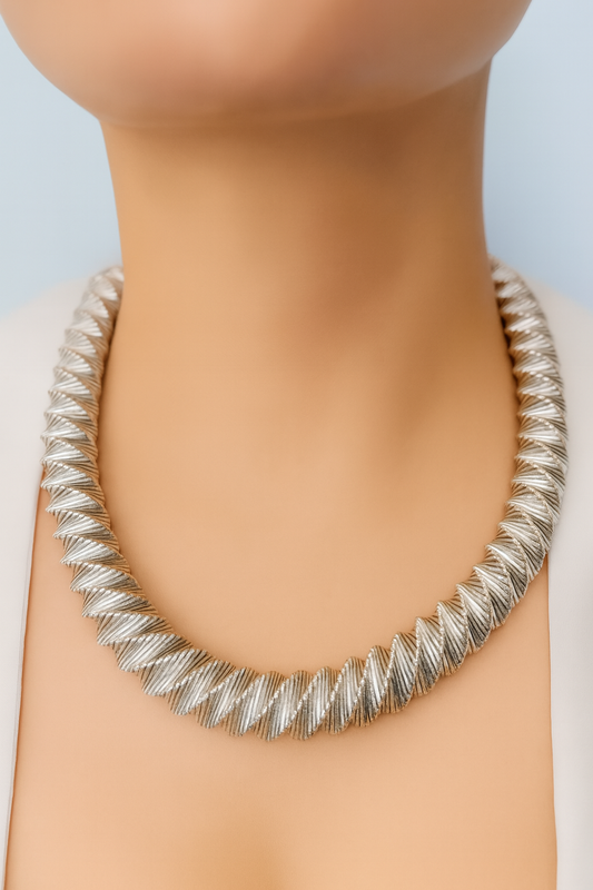 Silver Spiral Collar Necklace