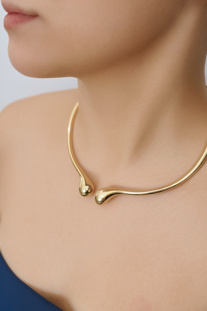 Golden Arc Choker
