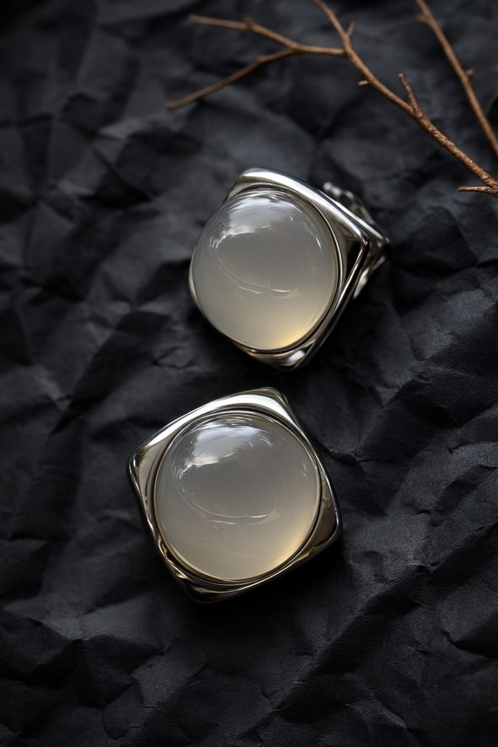 Luna Square Clip-on Earrings